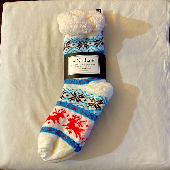 Nollia Plush Sherpa Slipper Socks - Picture 1 of 5
